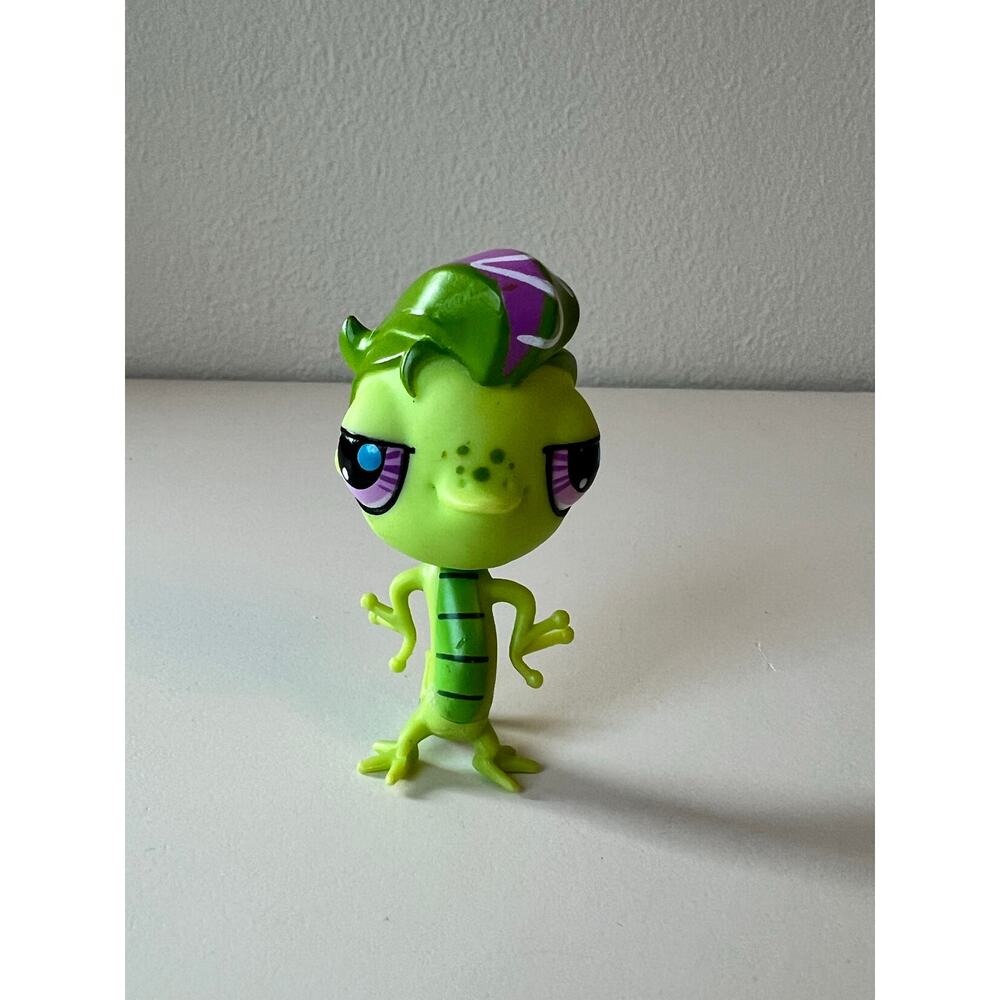Littlest Pet Shop LPS Vinnie Terrio Gecko Pet #3558